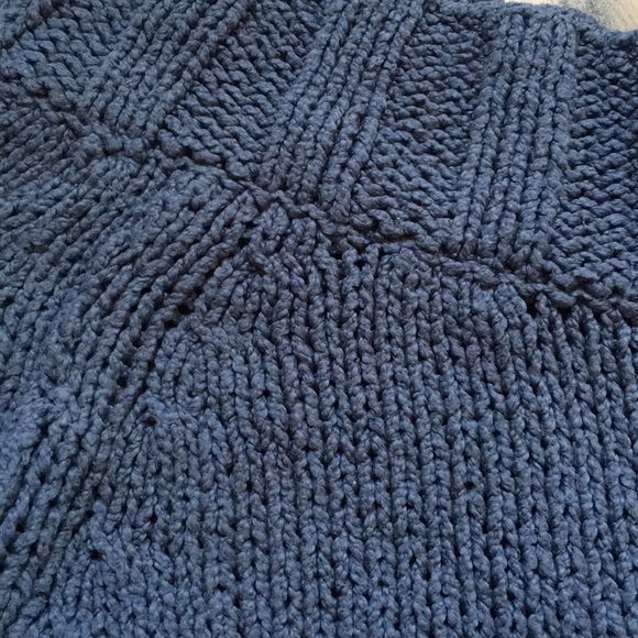 Free People sweater - Picture 3 of 4